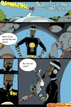 Bumblebee vs Dr Light (6)