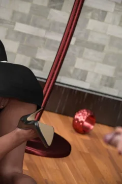 My Boss is a Dickgirl (9)