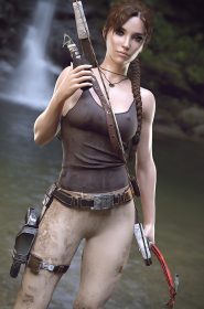 Lara Adventurer (1)