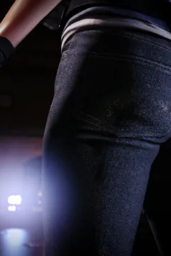 Jill in Containment Zone (13)