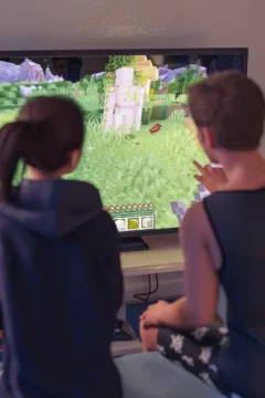 WorldOfLeah – A Night Of Dares – FHR – Pic (6)