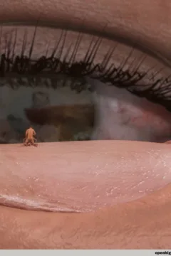 The Goddess Beyond the Glass (365)