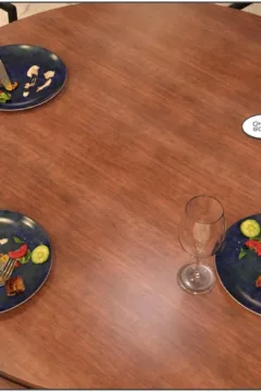 Strawberry Fields (735)