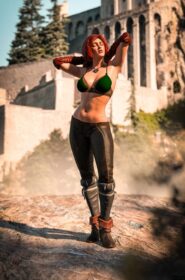 Triss On The Bluff (3)