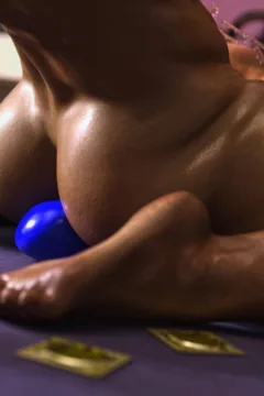 Diamonds and Gold (5)