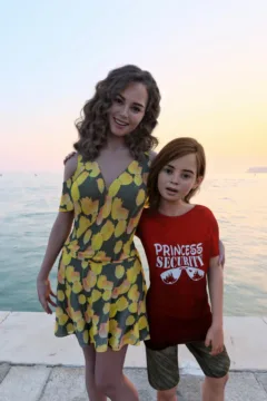 Half Sisters 17 (30)