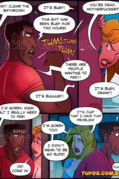 Party In The Bathroom003