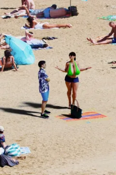 A Trip to the Beach Panels (11)