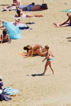 A Trip to the Beach Panels (28)