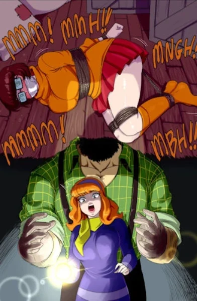 Issa Castagno - Velma Dinkley & Daphne Blake