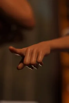 Mrs. Smith & Between us 5 (186)