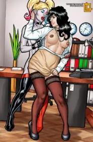 Lois Lane's interview with Harley Quinn takes a steamy turn!0001